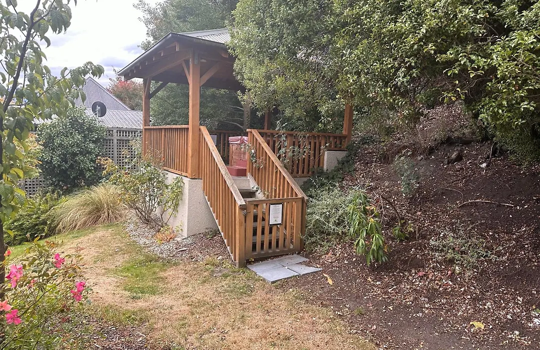 Wanaka Springs Lodge-1
