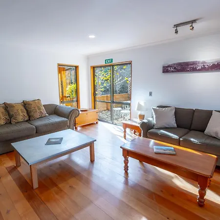 Wanaka Springs Lodge-2